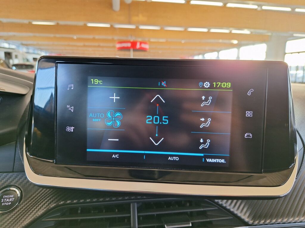 Peugeot e-208 2022 Keltainen