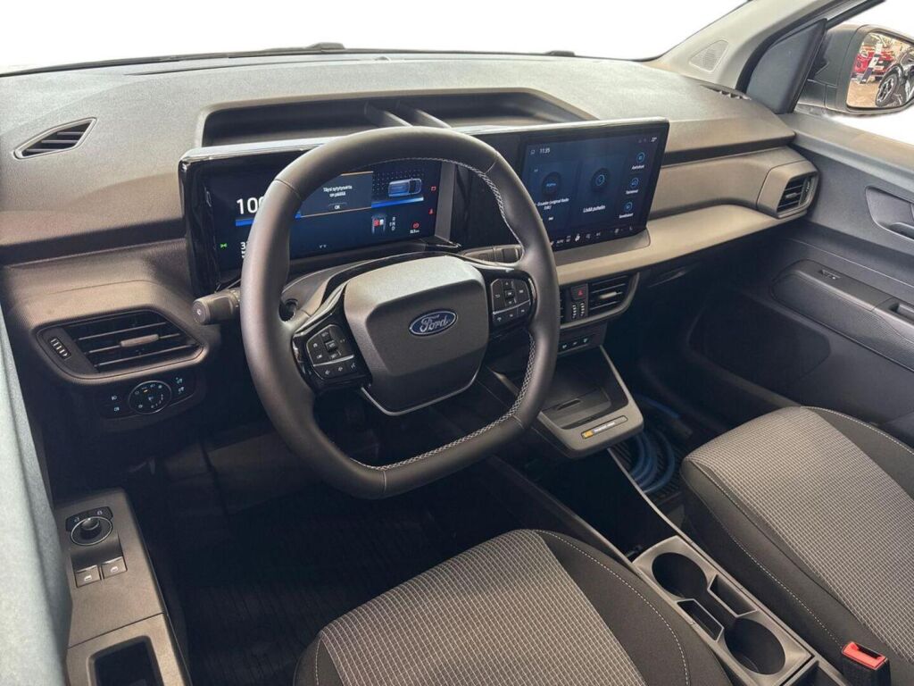 Ford Transit Courier 2026 Frozen White
