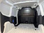 Ford Transit Courier 2026 Frozen White