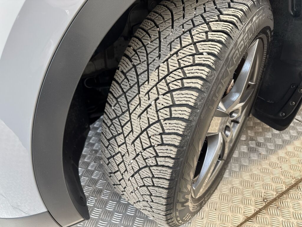 Volkswagen ID.4 2022 Harmaa