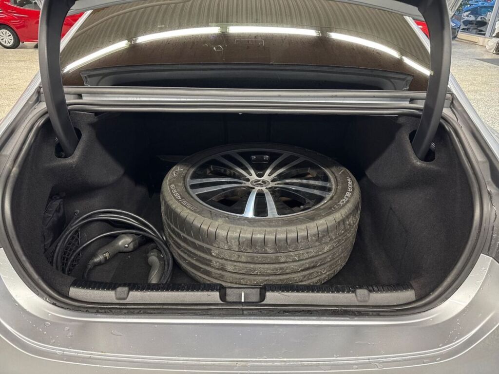 Mercedes-Benz EQE 2022 Hopea