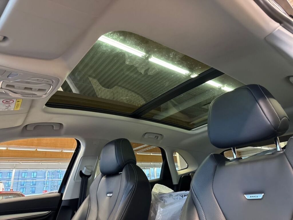 Mg Marvel R 2022 Musta