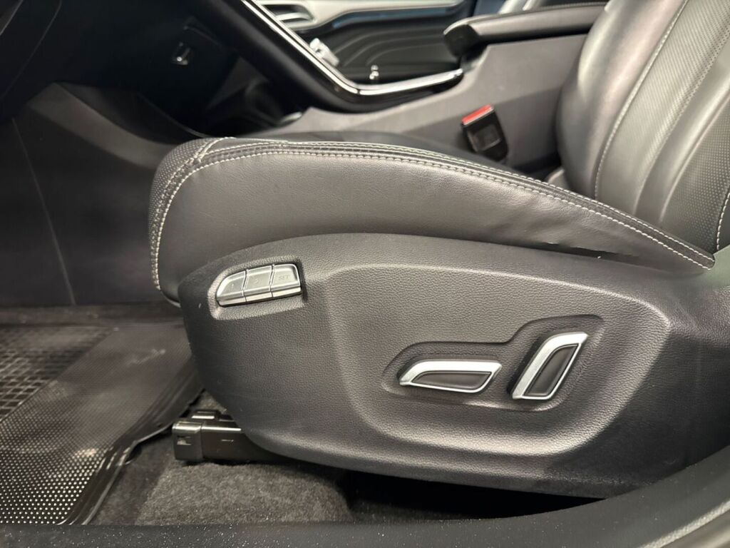 Mg Marvel R 2022 Musta