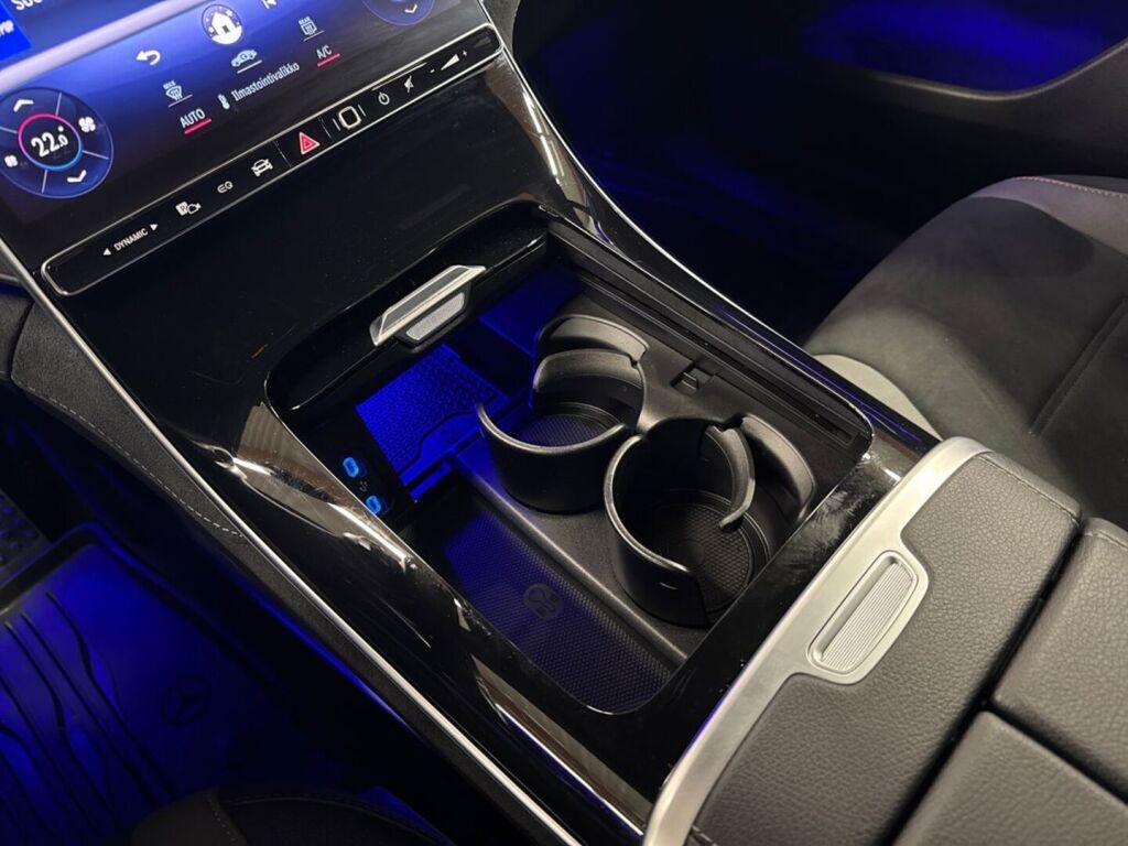 Mercedes-Benz EQE SUV 2025 Hopea