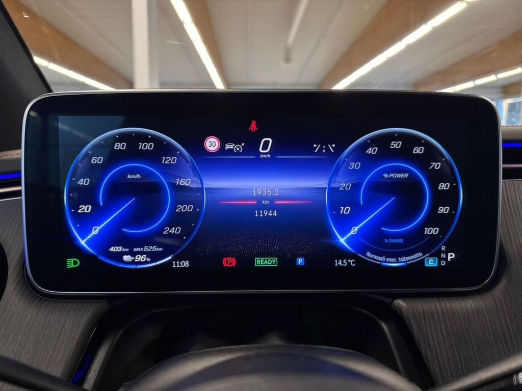 Mercedes-Benz EQE SUV 2025 Hopea