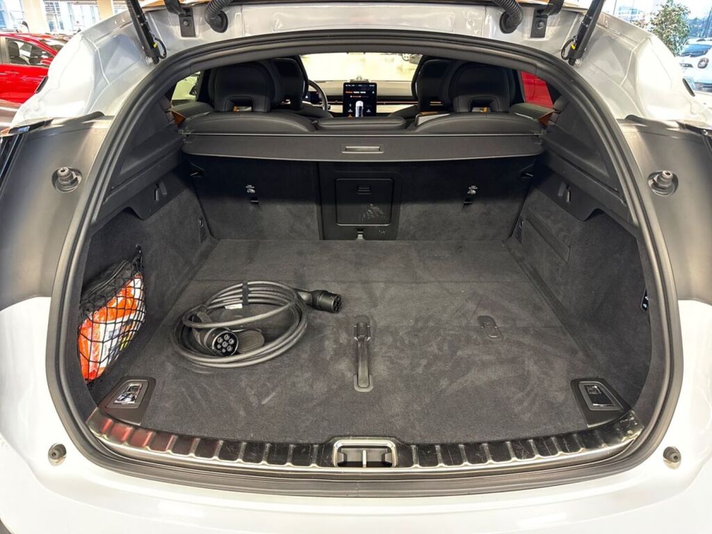 Polestar 3 2024 Harmaa