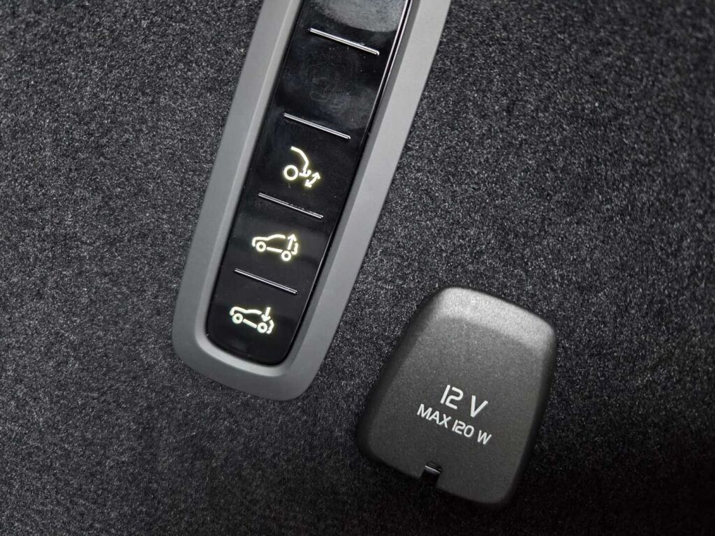 Polestar 3 2024 Harmaa