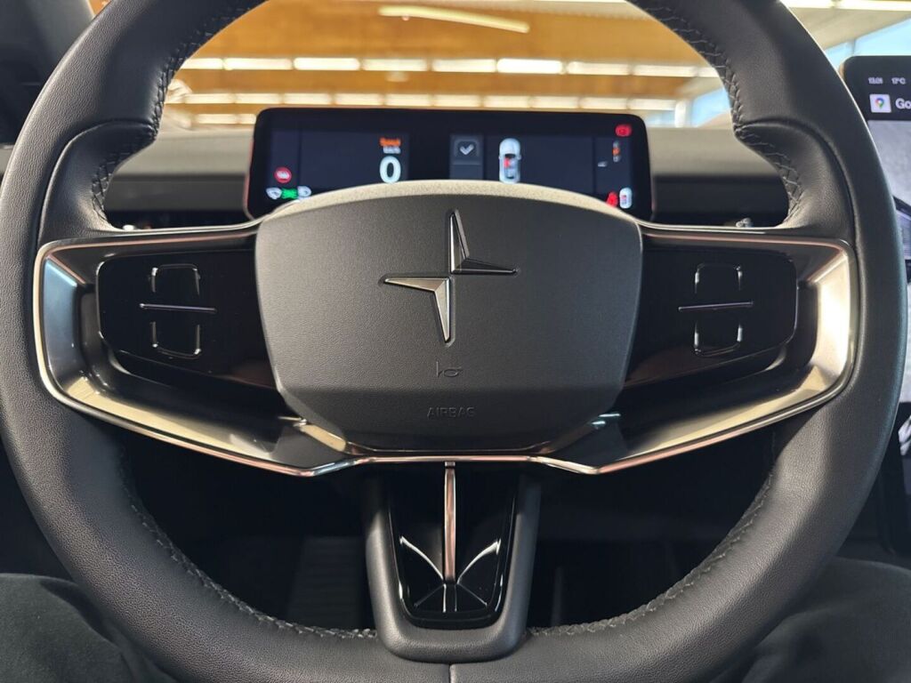 Polestar 3 2024 Harmaa