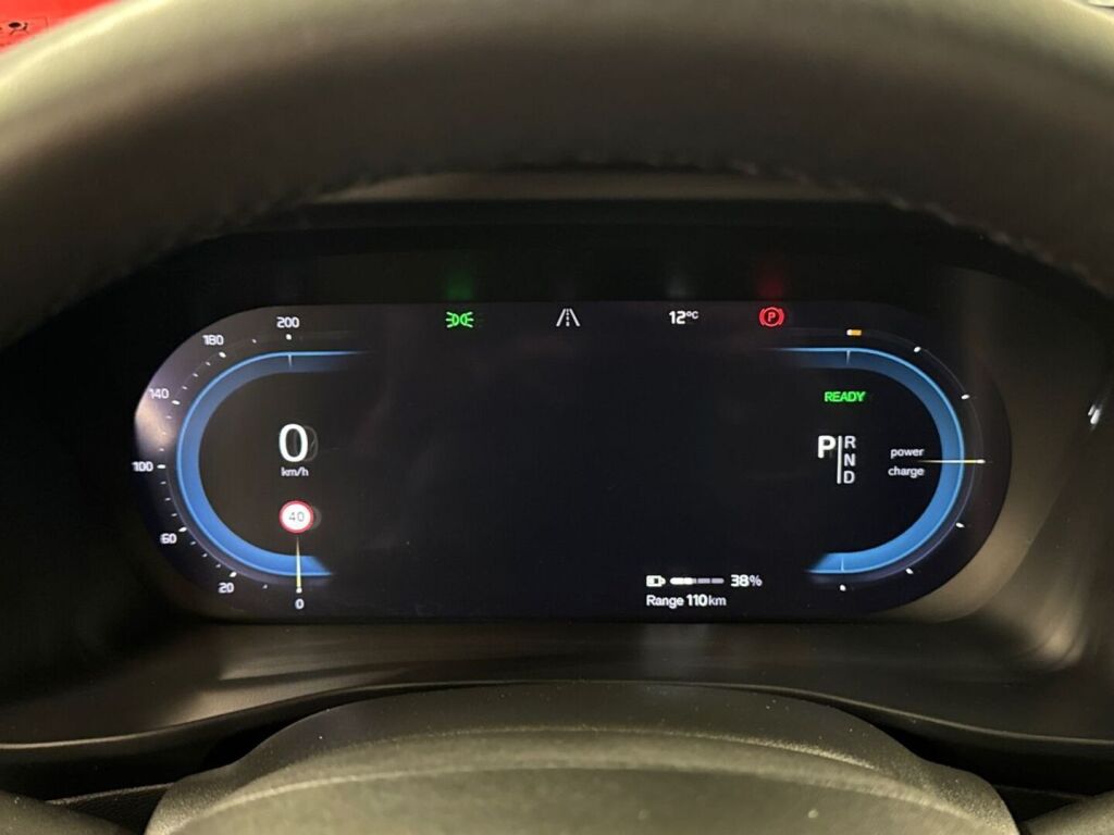 Volvo XC40 2023 Sininen