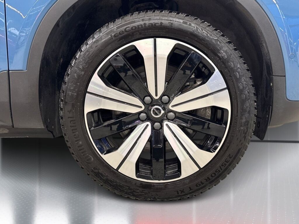 Volvo XC40 2023 Sininen