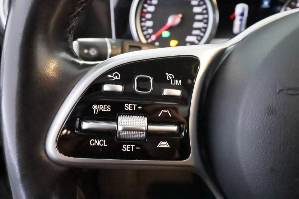 Mercedes-Benz E 2019 