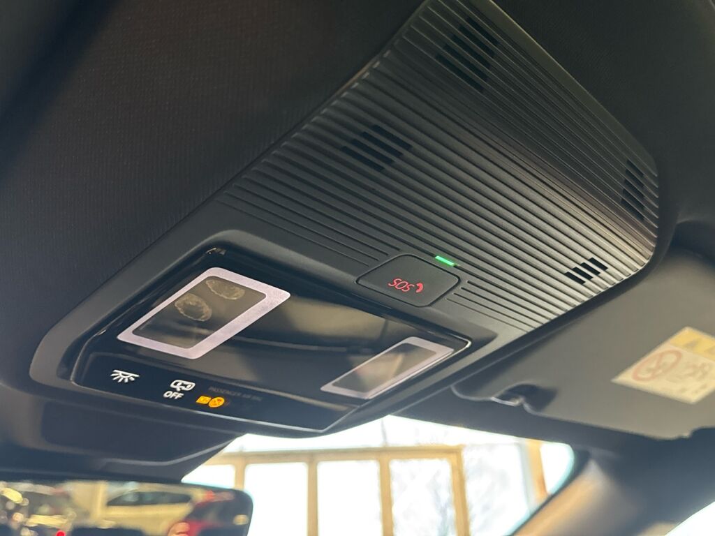 Ford Explorer 2026 Lucid Red