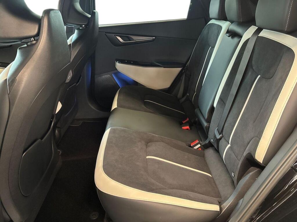 Kia EV6 2025 Musta