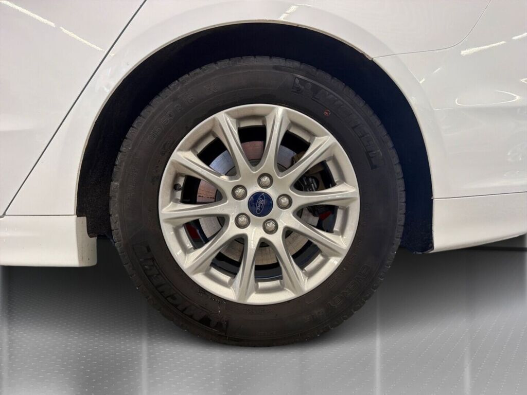 Ford Mondeo 2017 Valkoinen