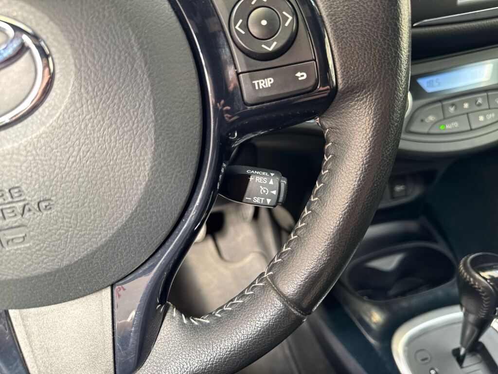 Toyota Yaris 2018 Valkoinen