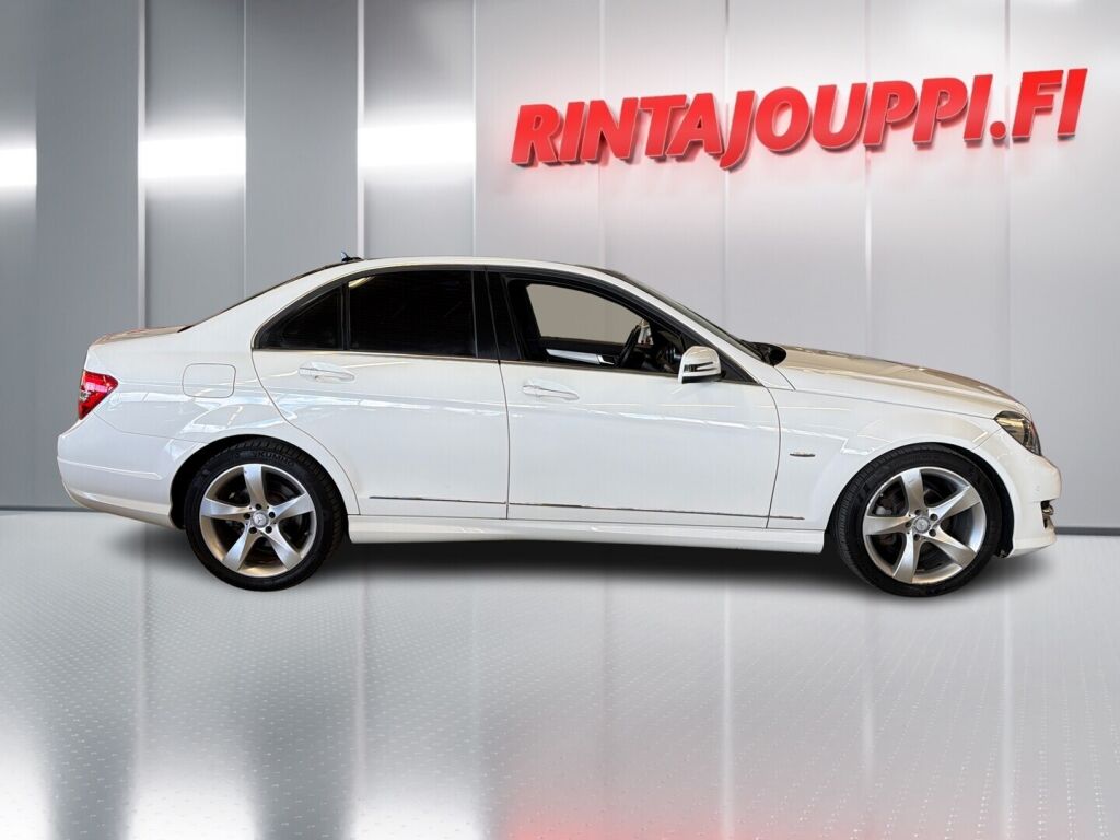 Mercedes-Benz C 2014 Valkoinen