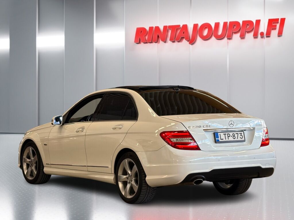 Mercedes-Benz C 2014 Valkoinen