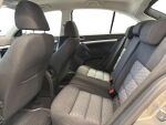 Skoda Octavia 2010 Ruskea (beige)