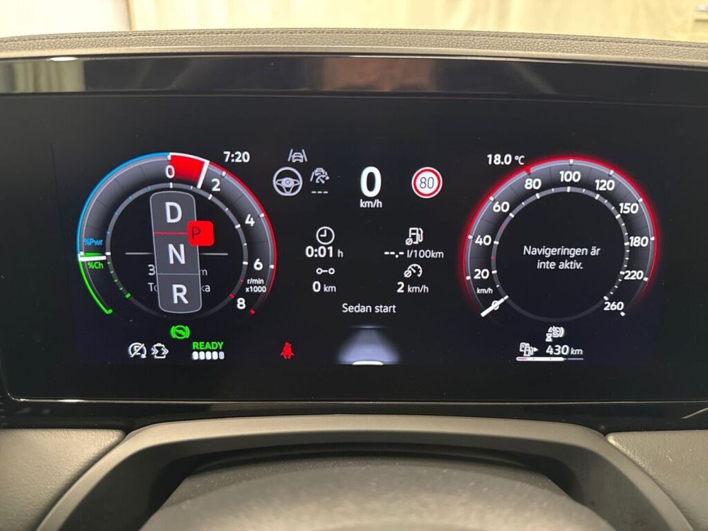 Volkswagen Passat 2025 Sininen