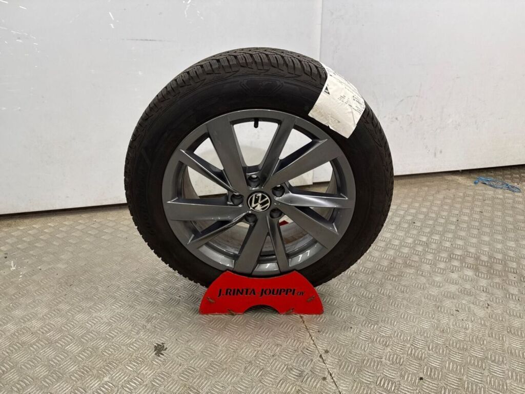 Volkswagen Passat 2025 Sininen