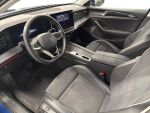Volkswagen Passat 2025 Sininen