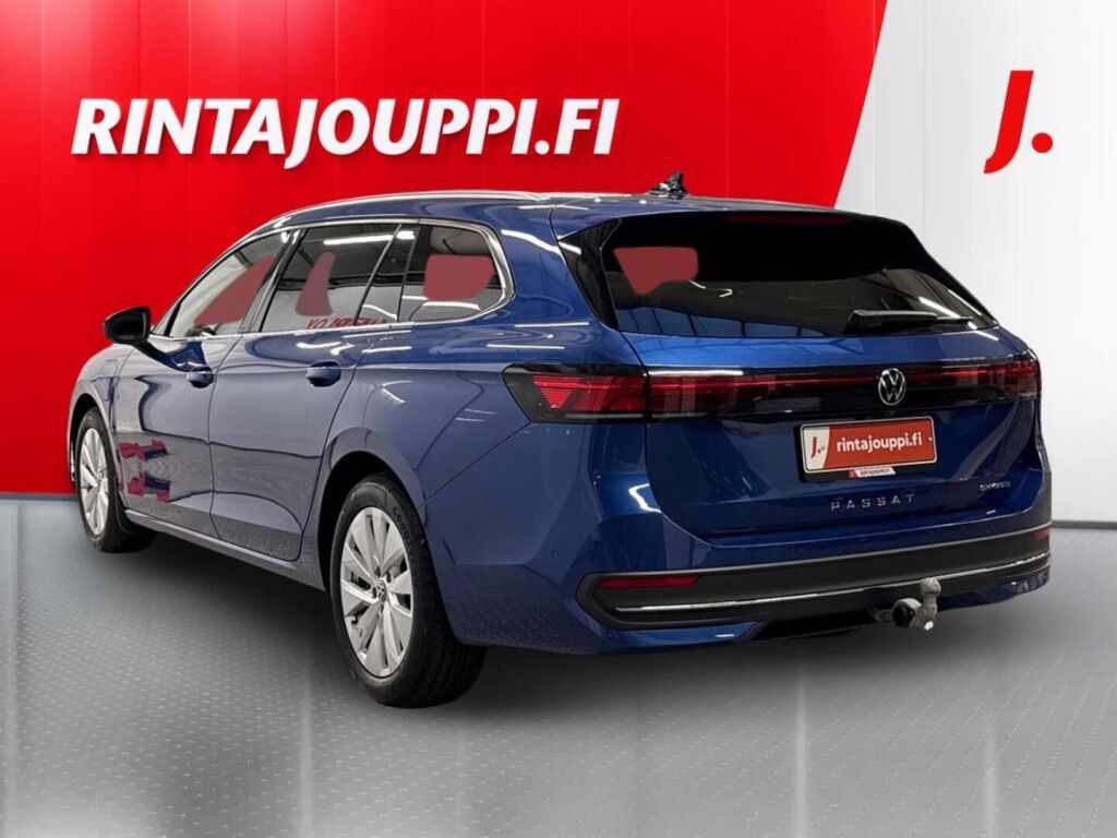 Volkswagen Passat 2025 Sininen