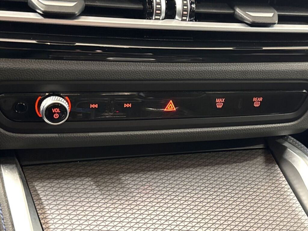 BMW i4 2023 