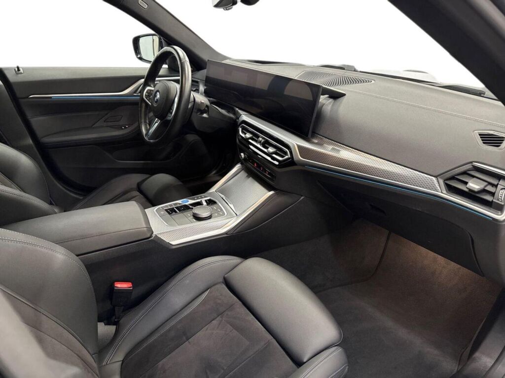 BMW i4 2023 