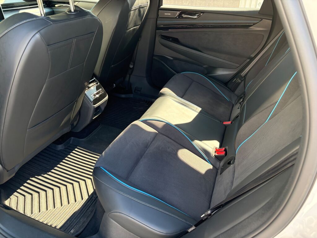 Volkswagen ID.7 2024 