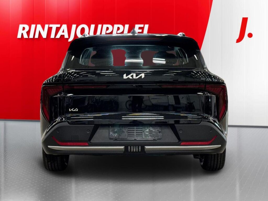 Kia K4 2026 Musta