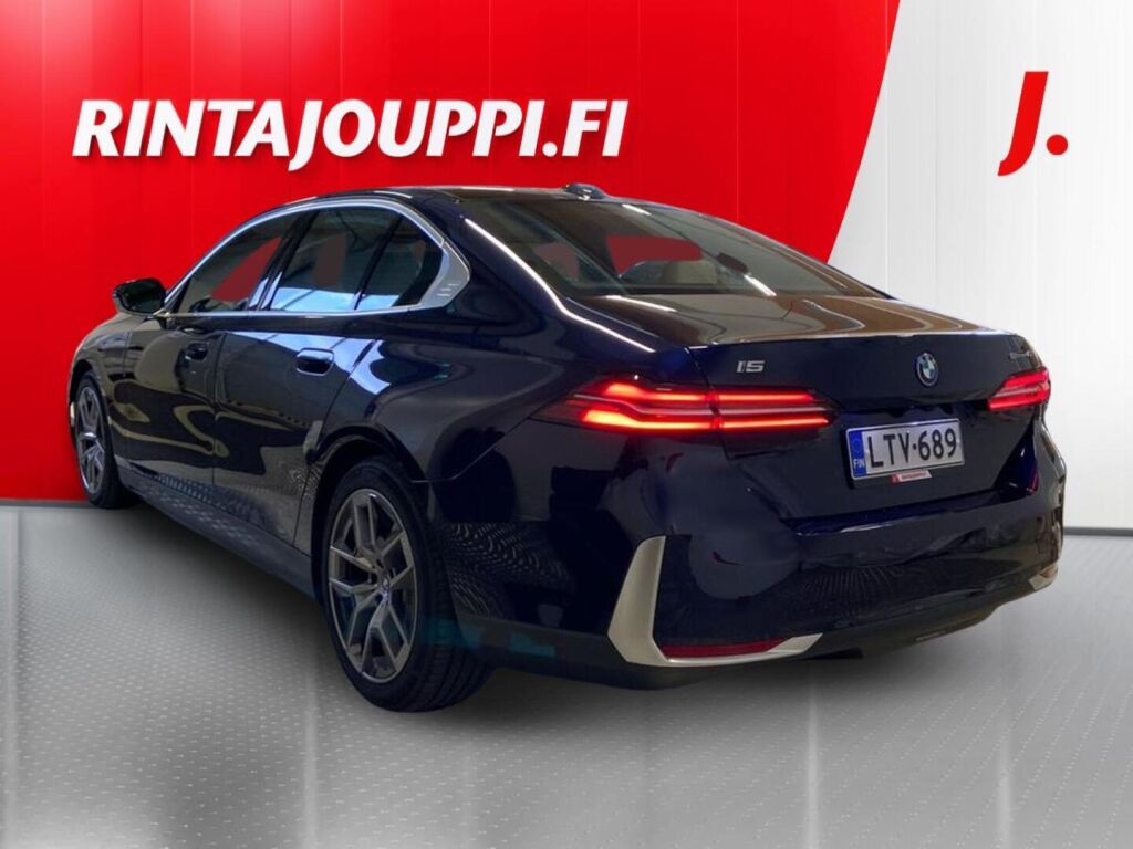 BMW i5 G60 eDrive40 2024, kuva 3/26