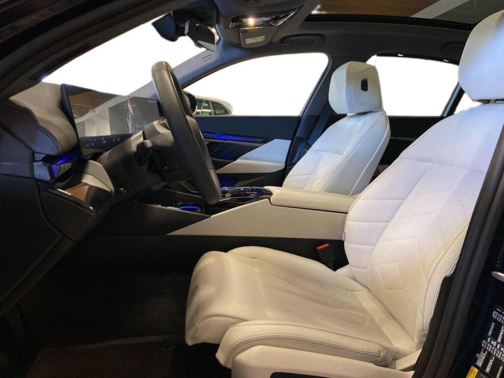 BMW i5 2024 