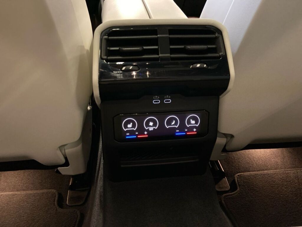 BMW i5 2024 