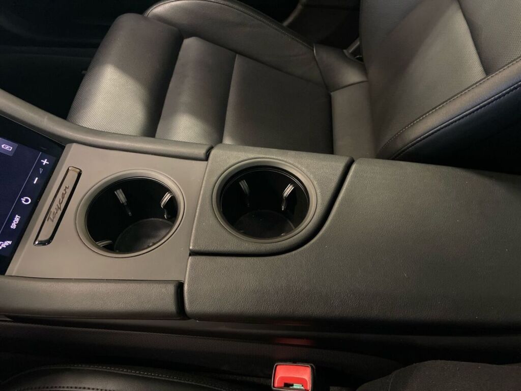 Porsche Taycan 2022 