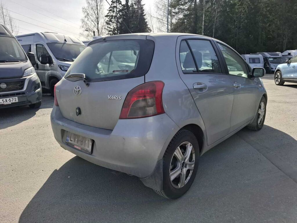 Toyota Yaris 2008 Hopea