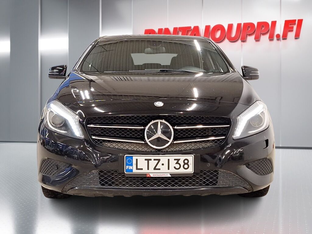 Mercedes-Benz A 2013 Musta