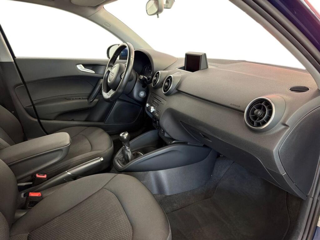 Audi A1 2014 Sininen
