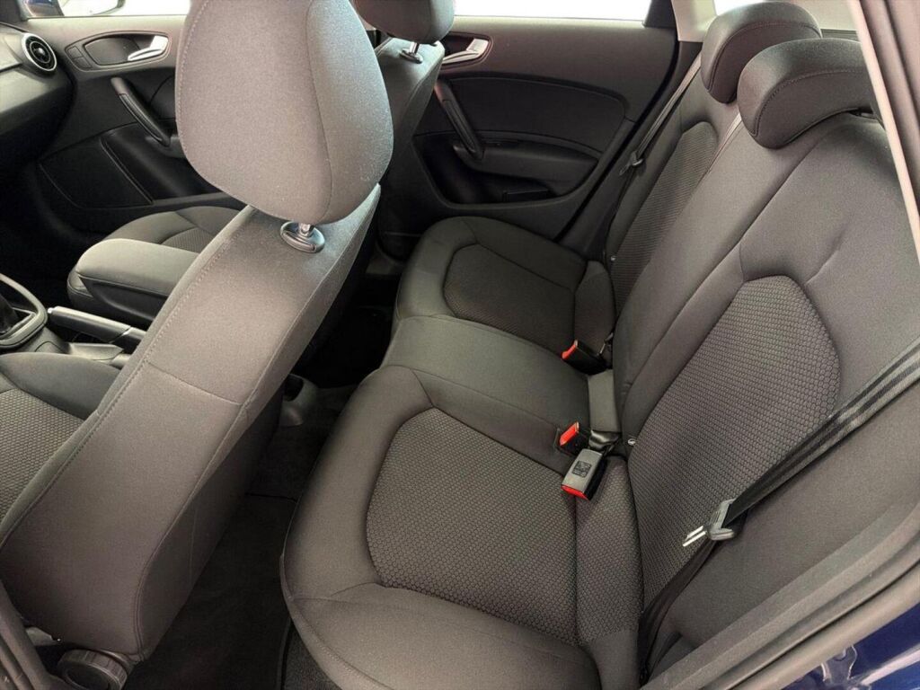 Audi A1 2014 Sininen