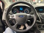 Ford Focus 2013 Musta