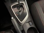 Toyota Auris 2013 Punainen