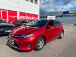 Toyota Auris 2013 Punainen