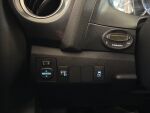 Toyota Auris 2013 Punainen
