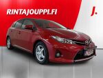 Toyota Auris 2013 Punainen