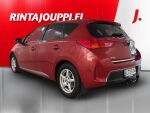Toyota Auris 2013 Punainen