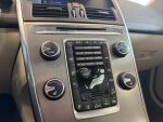 Volvo XC60 2013 Punainen