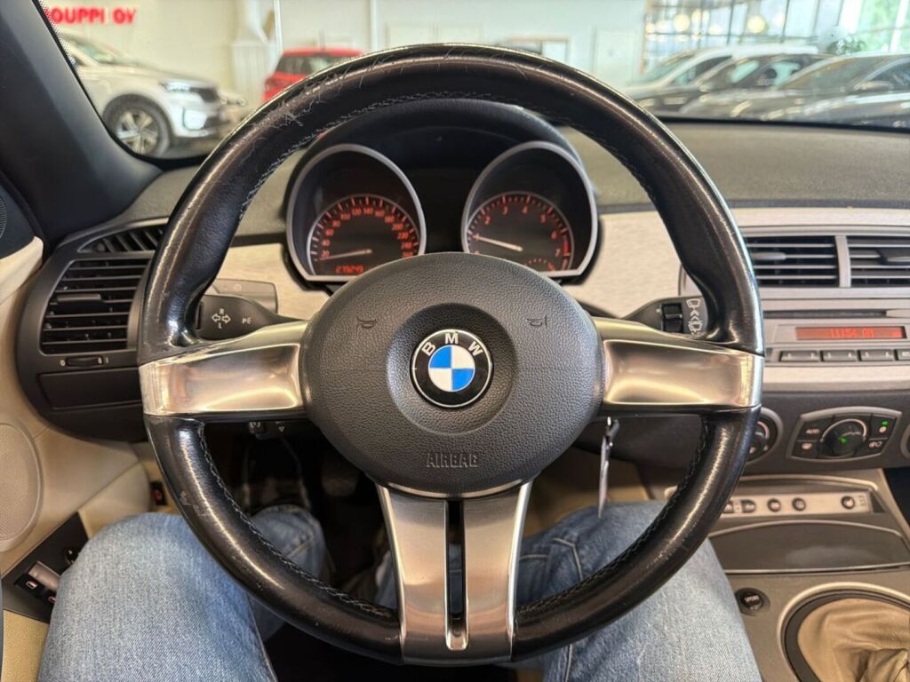 BMW Z4 2003 Violetti