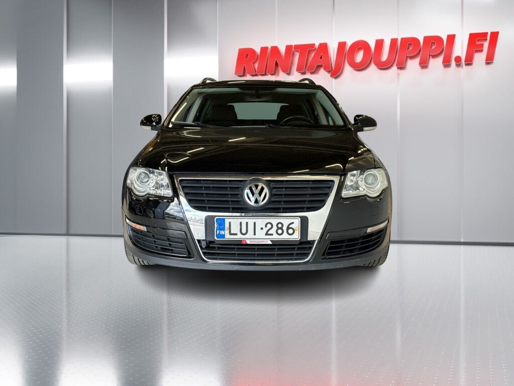 Volkswagen Passat Variant 2006 Musta