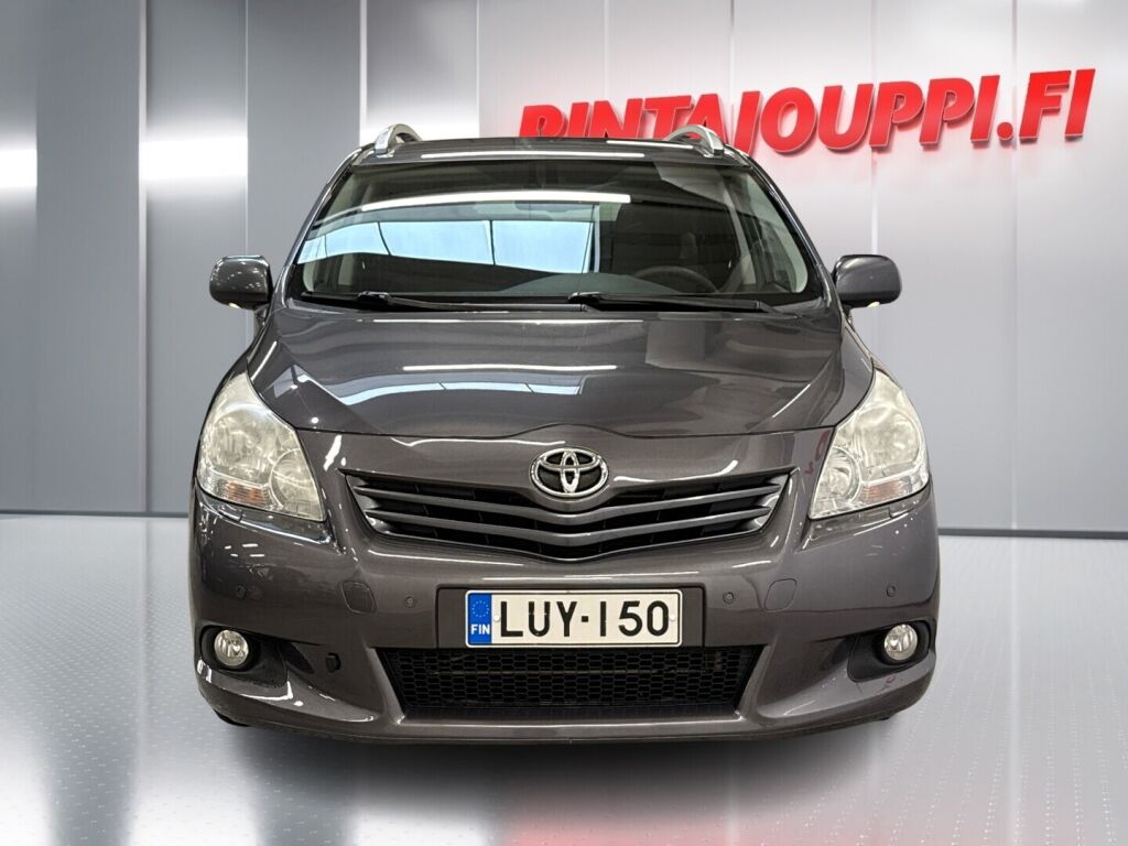 Toyota Verso 2010 Harmaa