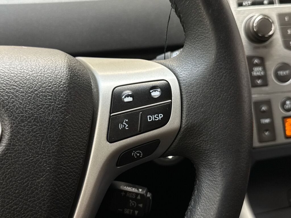 Toyota Verso 2010 Harmaa