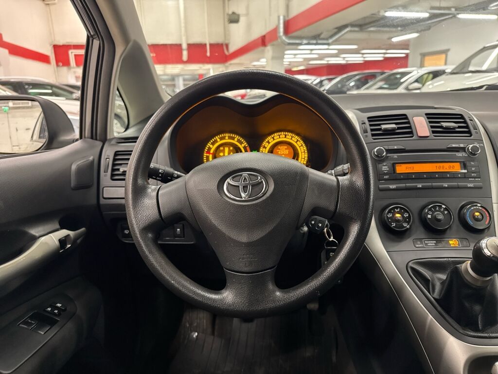 Toyota Auris 2008 Harmaa